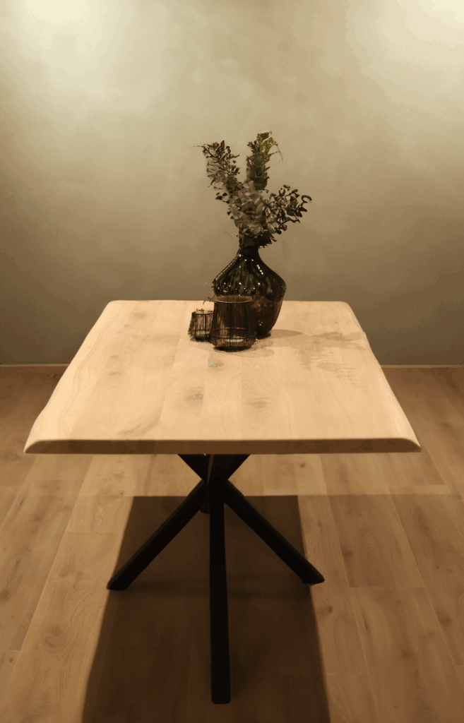 eiken eettafel boomstamrand crowntable