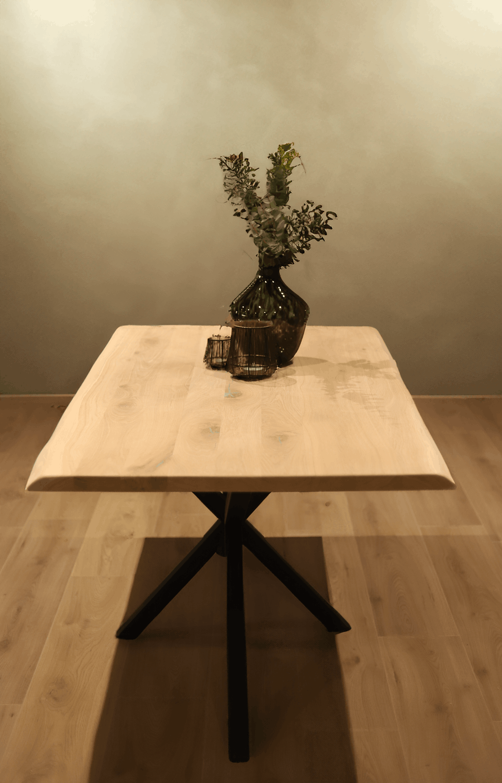 eiken eettafel boomstamrand crowntable